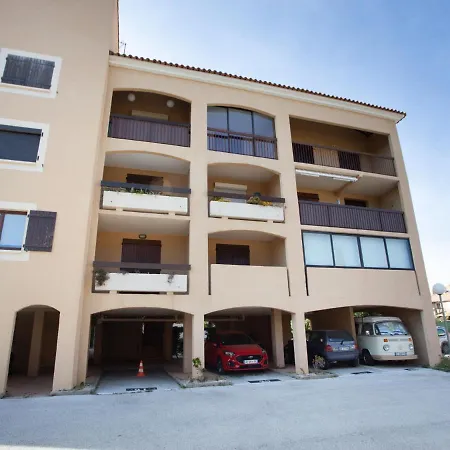 Appartement Les Mimosas Bleus-2 *